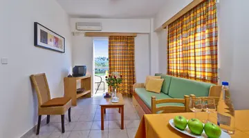 Veronica Apartments