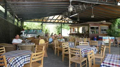 Veronica Hotel