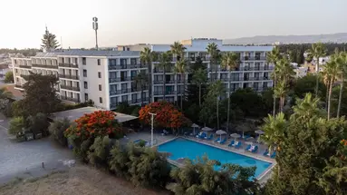 Veronica Hotel