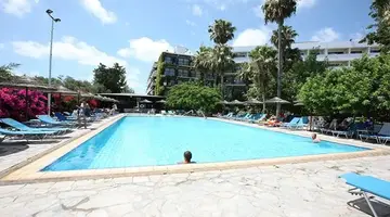 Veronica Hotel