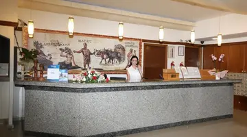 Veronica Hotel