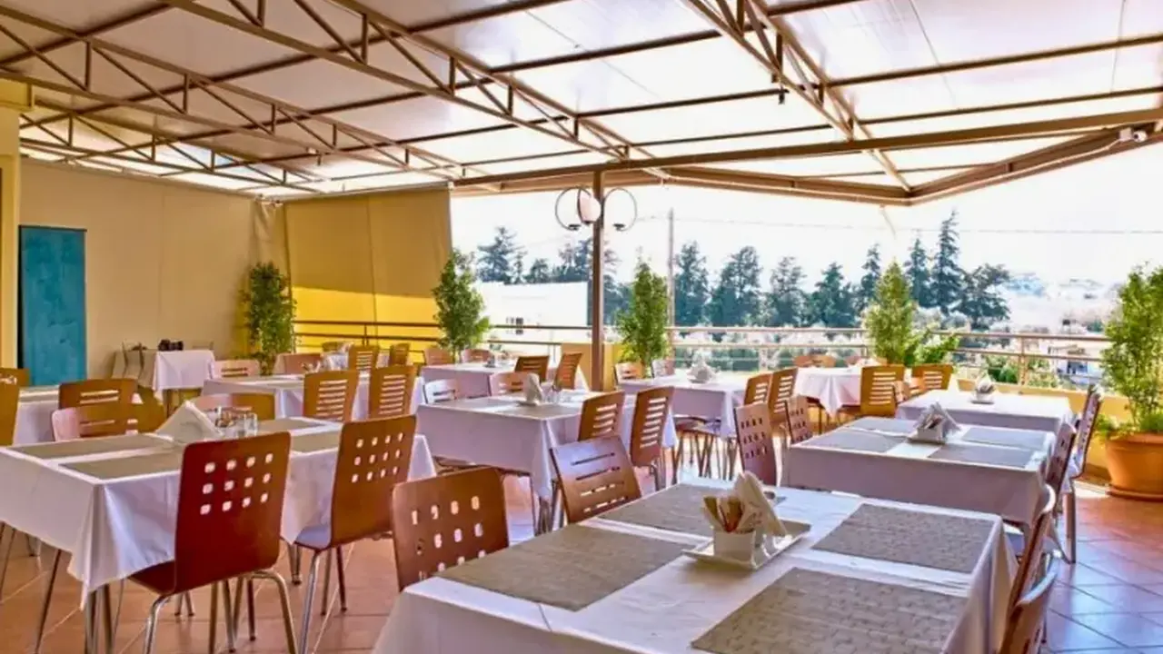Veronica Hotel