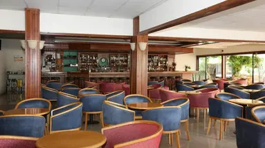 Veronica Hotel