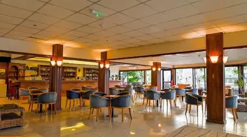 Veronica Hotel