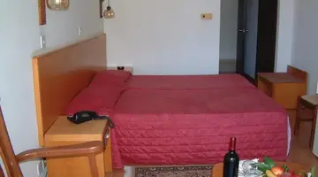 Veronica Hotel