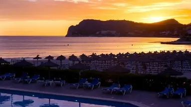 Vibra Beverly Playa