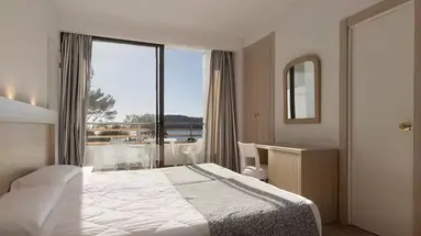 Vibra Beverly Playa