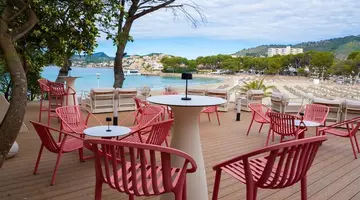 Vibra Beverly Playa