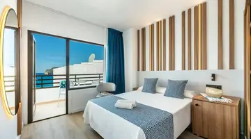 Vibra Beverly Playa