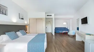 Vibra Beverly Playa