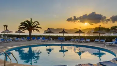 VIBRA BEVERLY PLAYA