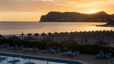 Vibra Beverly Playa