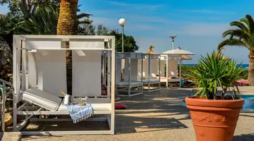 VIBRA BEVERLY PLAYA