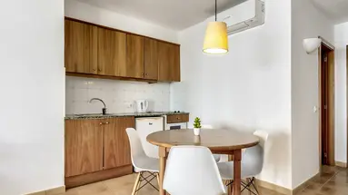 Vibra Blanc Cottage