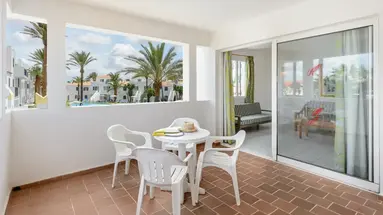 Vibra Blanc Cottage