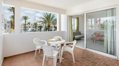 Vibra Blanc Cottage