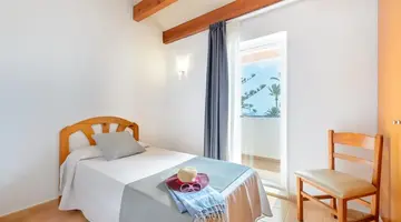 Vibra Blanc Cottage