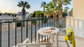 Vibra Blanc Cottage