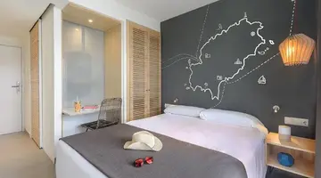 Vibra Cala Tarida Hotel