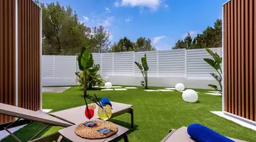 Vibra Cala Tarida Hotel