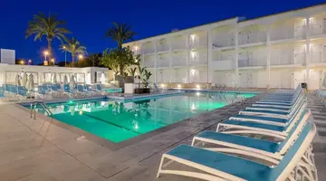 Vibra Cala Tarida Hotel