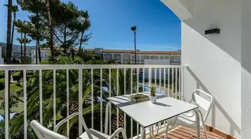 Vibra Cala Tarida Hotel