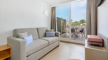 Vibra Cala Tarida Hotel