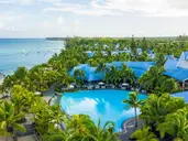 Victoria Beachcomber Resort & Spa 4