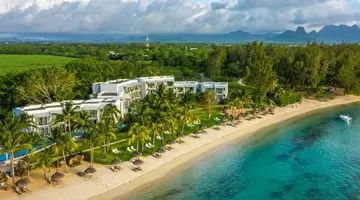 Victoria Beachcomber Resort & Spa 4