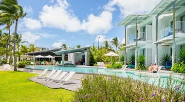 Victoria Beachcomber Resort & Spa 4
