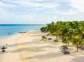 Victoria Beachcomber Resort & SPA