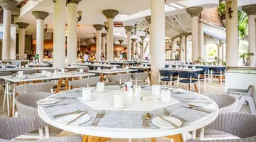 Victoria Beachcomber Resort & SPA