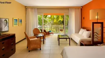 Victoria Beachcomber Resort & SPA