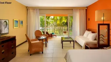 Victoria Beachcomber Resort & SPA