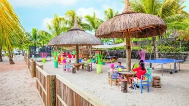 Victoria Beachcomber Resort & SPA