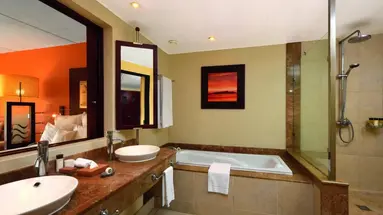 Victoria Beachcomber Resort & SPA