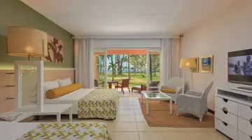 Victoria Beachcomber Resort & SPA