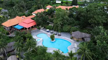 VICTORIA PHAN THIET BEACH RESORT & SPA