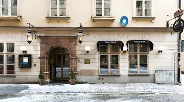 Victory Hotel