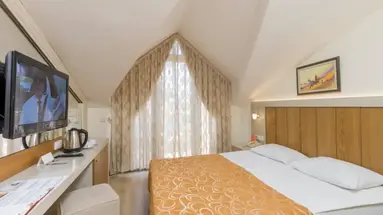 VICTORY RESORT HOTEL