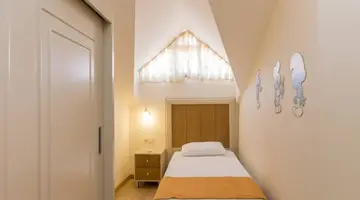 VICTORY RESORT HOTEL