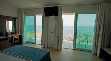 VIDI MIRAMARE & DELFINO