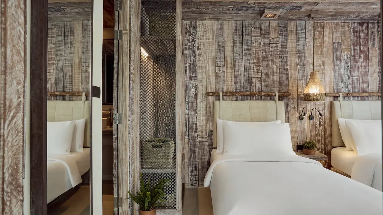 VIGNETTE COLLECTION DINSO RESORT & VILLAS PHUKET