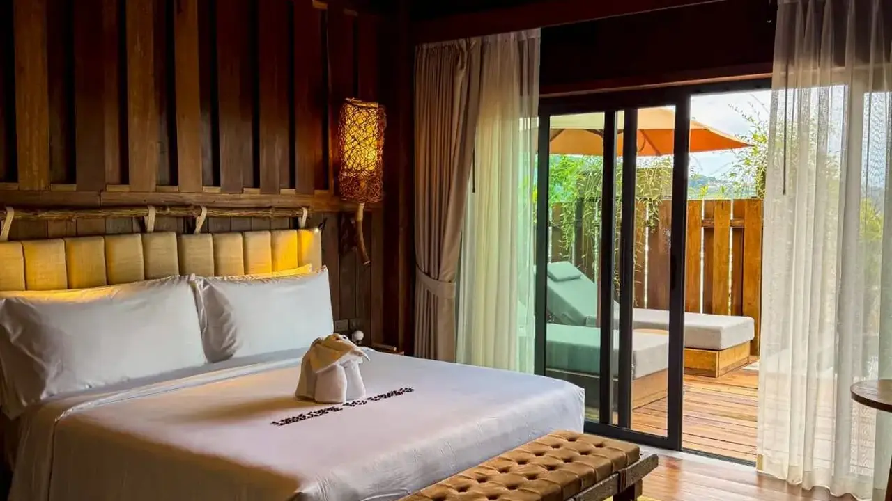 VIGNETTE COLLECTION DINSO RESORT & VILLAS PHUKET