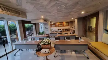 VIGNETTE COLLECTION DINSO RESORT & VILLAS PHUKET