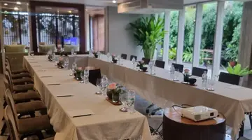 VIGNETTE COLLECTION DINSO RESORT & VILLAS PHUKET