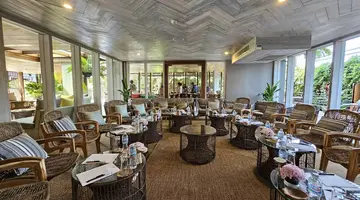 VIGNETTE COLLECTION DINSO RESORT & VILLAS PHUKET