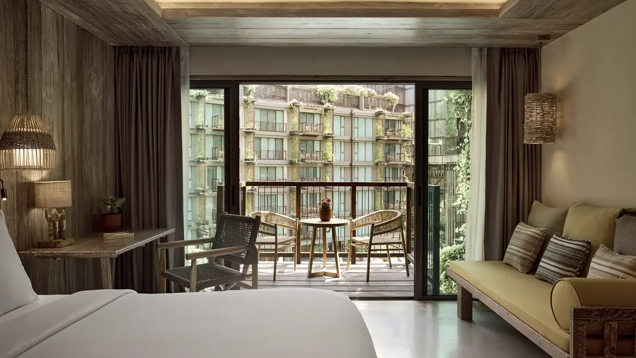 VIGNETTE COLLECTION DINSO RESORT & VILLAS PHUKET