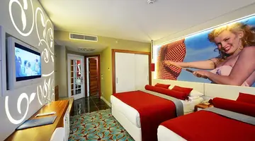 Vikingen Infinity Resort & Spa