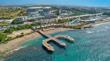 Vikingen Infinity Resort & Spa